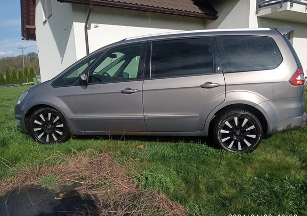 Ford Galaxy cena 34000 przebieg: 241000, rok produkcji 2013 z Ińsko małe 56